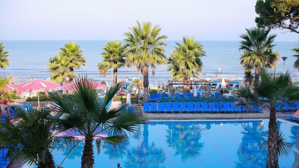 גולם Mali I Robit Beachfront Apartment מראה חיצוני תמונה