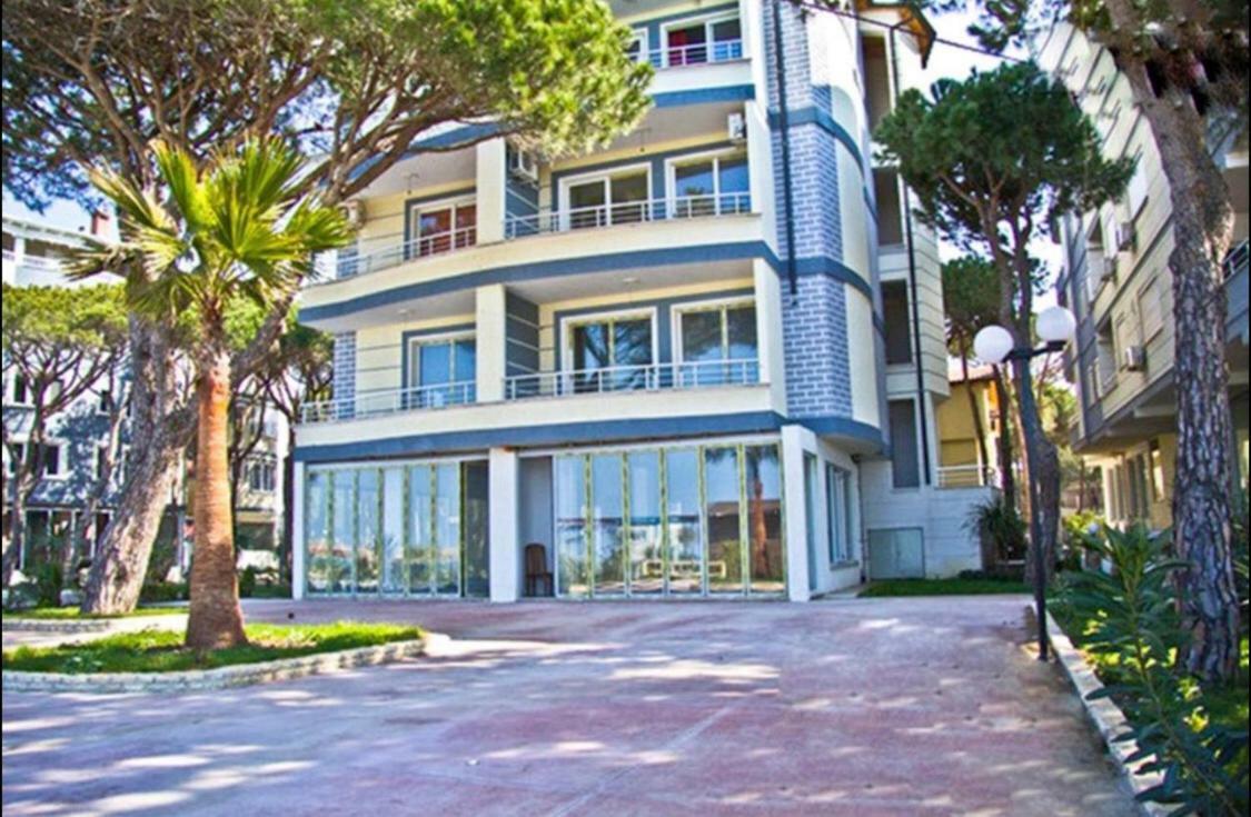 גולם Mali I Robit Beachfront Apartment מראה חיצוני תמונה