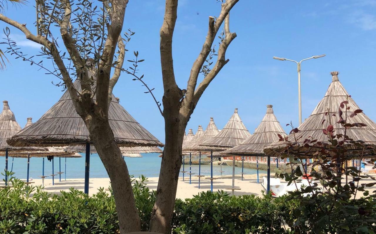 גולם Mali I Robit Beachfront Apartment מראה חיצוני תמונה