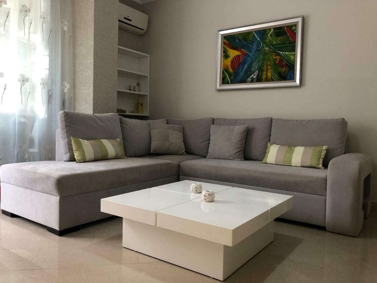גולם Mali I Robit Beachfront Apartment מראה חיצוני תמונה